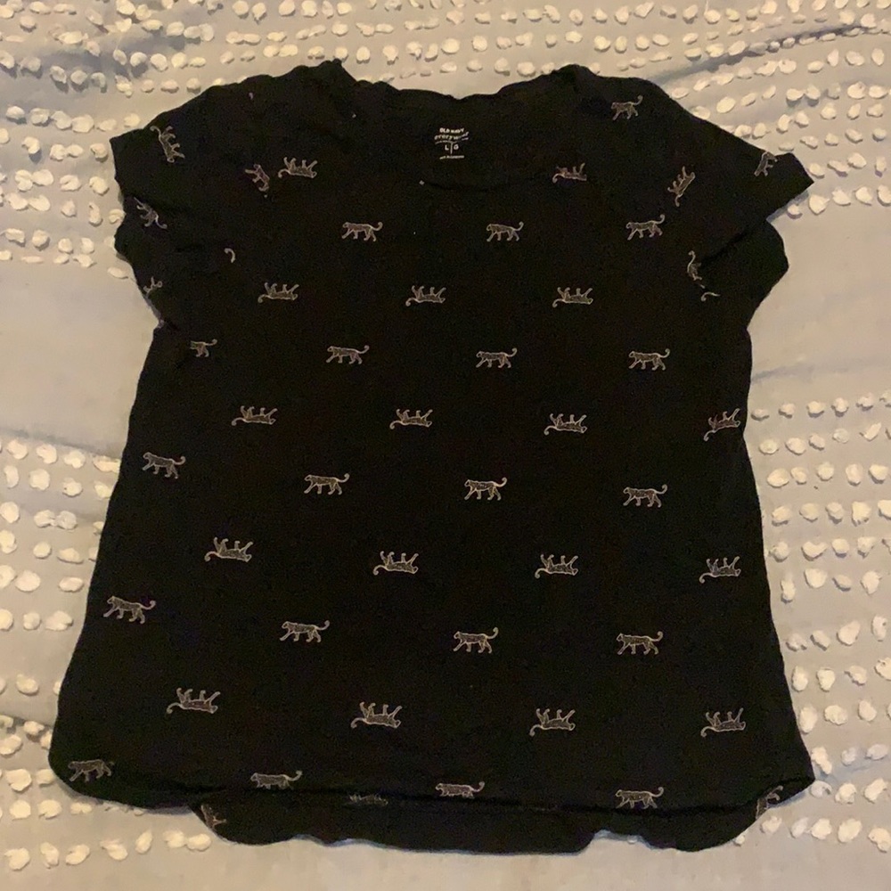 Old navy shirt size L 🌸10for10$🌸